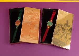 Due orologi Swatch con scatola  - Asta I Swatch very much - Associazione Nazionale - Case d'Asta italiane