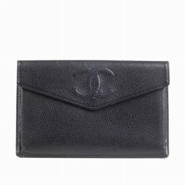 CHANEL POCHETTE TIMELESS  - Asta VINTAGE: BORSE E ACCESSORI DI HERMES, LOUIS VUITTON E ALTRE GRANDI MAISON - Associazione Nazionale - Case d'Asta italiane