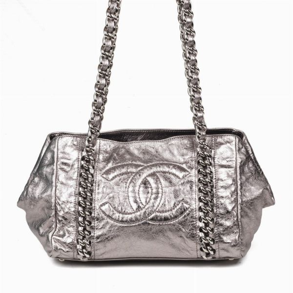 CHANEL SHOPPING BAG VINTAGE  - Asta VINTAGE: BORSE E ACCESSORI DI HERMES, LOUIS VUITTON E ALTRE GRANDI MAISON - Associazione Nazionale - Case d'Asta italiane