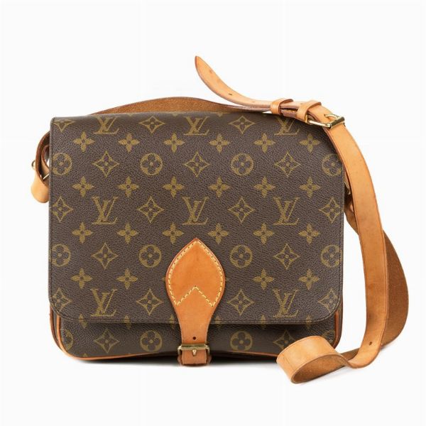 LOUIS VUITTON TRACOLLA CARTOUCHERE  - Asta VINTAGE: BORSE E ACCESSORI DI HERMES, LOUIS VUITTON E ALTRE GRANDI MAISON - Associazione Nazionale - Case d'Asta italiane