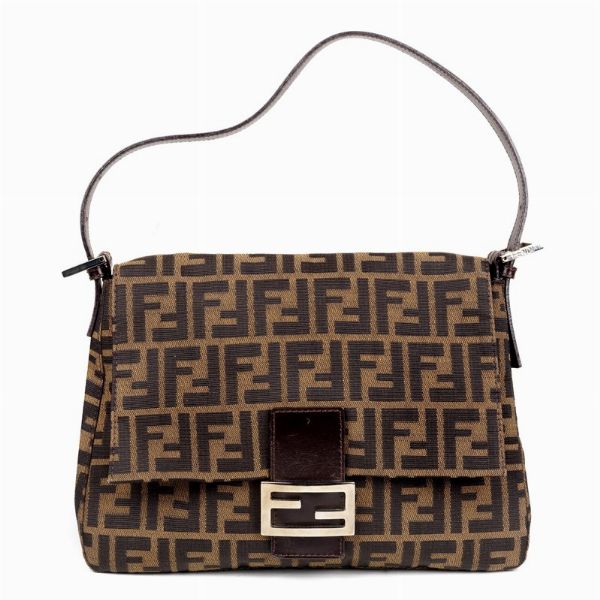 FENDI TRACOLLA MAMA FOREVER  - Asta VINTAGE: BORSE E ACCESSORI DI HERMES, LOUIS VUITTON E ALTRE GRANDI MAISON - Associazione Nazionale - Case d'Asta italiane