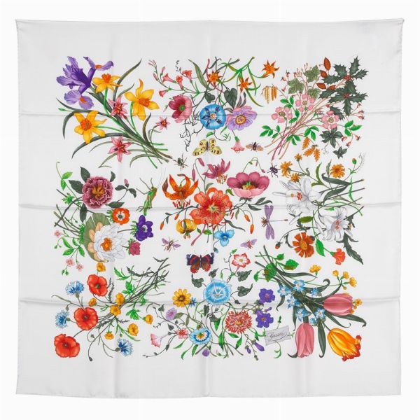 GUCCI FOULARD FLORA  - Asta VINTAGE: BORSE E ACCESSORI DI HERMES, LOUIS VUITTON E ALTRE GRANDI MAISON - Associazione Nazionale - Case d'Asta italiane