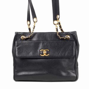 CHANEL SHOPPING BAG A TRACOLLA TIMELESS VINTAGE  - Asta VINTAGE: BORSE E ACCESSORI DI HERMES, LOUIS VUITTON E ALTRE GRANDI MAISON - Associazione Nazionale - Case d'Asta italiane