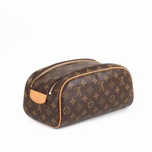 LOUIS VUITTON PORTACOSMETICI  - Asta VINTAGE: BORSE E ACCESSORI DI HERMES, LOUIS VUITTON E ALTRE GRANDI MAISON - Associazione Nazionale - Case d'Asta italiane