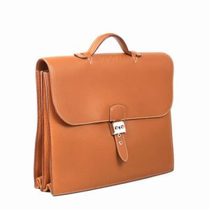 HERMES CARTELLA DA LAVORO SAC A DEPECHE 38  - Asta VINTAGE: BORSE E ACCESSORI DI HERMES, LOUIS VUITTON E ALTRE GRANDI MAISON - Associazione Nazionale - Case d'Asta italiane