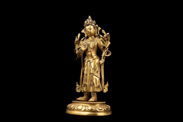 RARO BODHISATTVA IN BRONZO DORATO  - Asta Arte Orientale  - Associazione Nazionale - Case d'Asta italiane