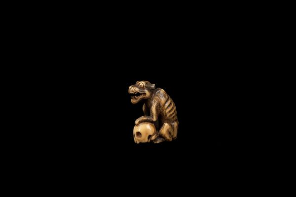 ☼NETSUKE IN AVORIO  - Asta Arte Orientale  - Associazione Nazionale - Case d'Asta italiane