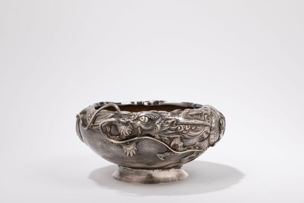 BOWL IN ARGENTO  - Asta Arte Orientale  - Associazione Nazionale - Case d'Asta italiane