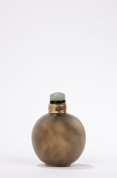 SNUFF BOTTLE IN AGATA E ORO  - Asta Arte Orientale  - Associazione Nazionale - Case d'Asta italiane