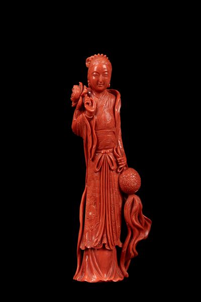 ☼SCULTURA IN CORALLO ROSSO MOMO O CERASUOLO  - Asta Arte Orientale  - Associazione Nazionale - Case d'Asta italiane