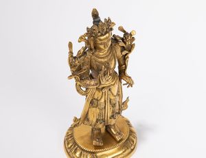 RARO BODHISATTVA IN BRONZO DORATO  - Asta Arte Orientale  - Associazione Nazionale - Case d'Asta italiane