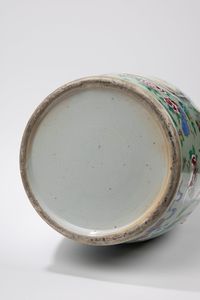 VASO IN PORCELLANA FAMIGLIA ROSA  - Asta Arte Orientale  - Associazione Nazionale - Case d'Asta italiane