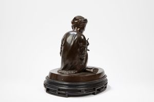 FIGURA IN BRONZO  - Asta Arte Orientale  - Associazione Nazionale - Case d'Asta italiane