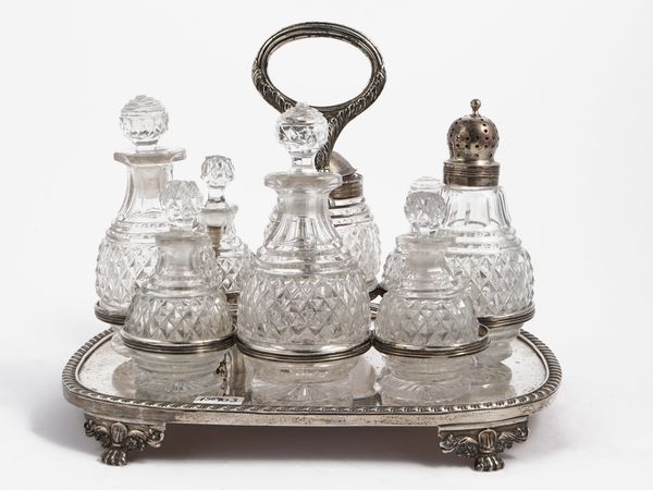 Cruet in argento  - Asta Una casa fiorentina. Tra tradizione e modernit L'argenteria - I  - Associazione Nazionale - Case d'Asta italiane