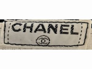 Chanel/Byblos, Due gonne nere  - Asta Vintagemania - Associazione Nazionale - Case d'Asta italiane