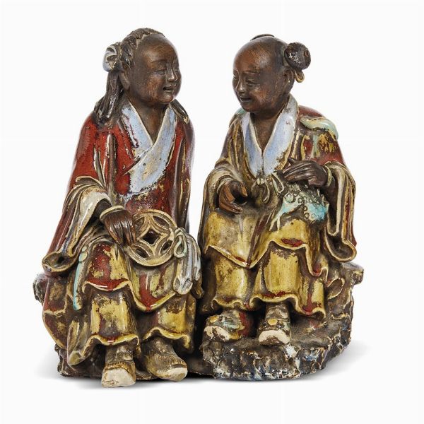 GRUPPO DI DUE FIGURE, CINA, DINASTIA QING, SEC. XIX  - Asta Arte Orientale - Associazione Nazionale - Case d'Asta italiane