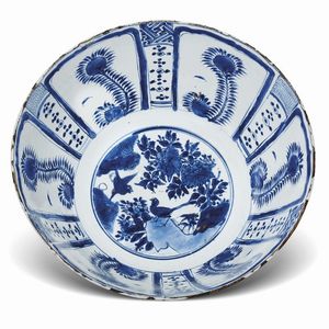 GRANDE CIOTOLA, CINA, CINA, DINASTIA MING, SEC. XVII  - Asta Arte Orientale - Associazione Nazionale - Case d'Asta italiane