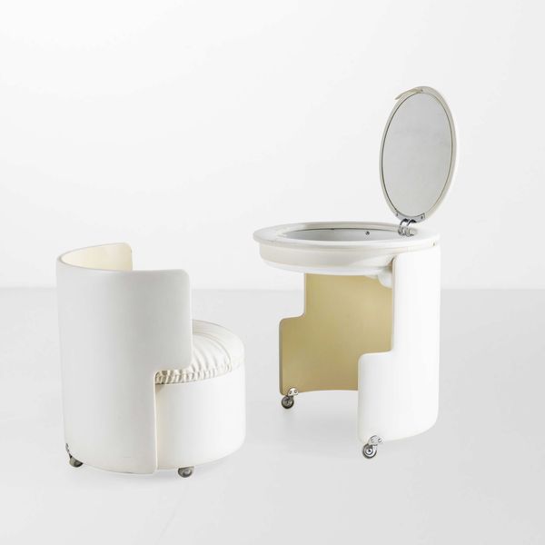 LUIGI MASSONI : Toilette e poltrona mod. Dilly Dally  - Asta Design - Associazione Nazionale - Case d'Asta italiane