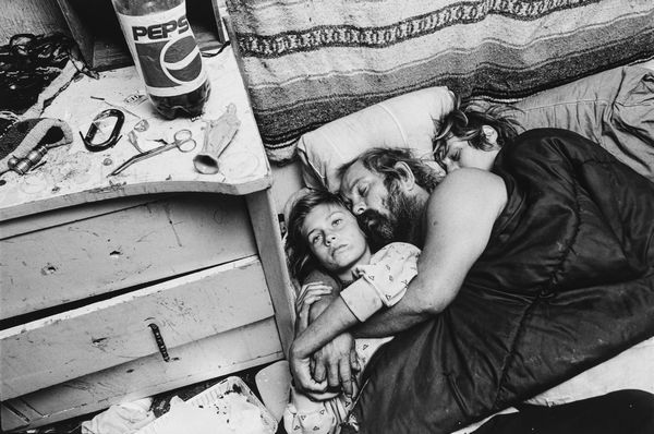 Mary Ellen Mark : The Damm Family  - Asta Fotografia: Under 1K - Associazione Nazionale - Case d'Asta italiane