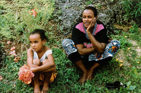 Isaia Mabellini Sarenco : Halima e Muna  - Asta Fotografia: Under 1K - Associazione Nazionale - Case d'Asta italiane