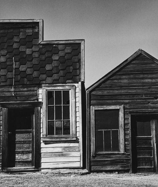 George Tice : Shop Fronts, dal portfolio The Bodie  - Asta Fotografia: Under 1K - Associazione Nazionale - Case d'Asta italiane