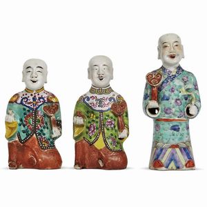 TRE FIGURE, CINA, DINASTIA QING, SEC. XIX  - Asta Arte Orientale - Associazione Nazionale - Case d'Asta italiane