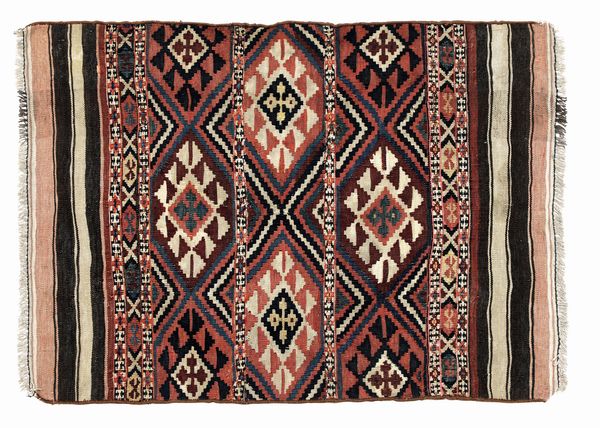 Kilim Veramin, fine XIX secolo  - Asta Tappeti antichi - Associazione Nazionale - Case d'Asta italiane