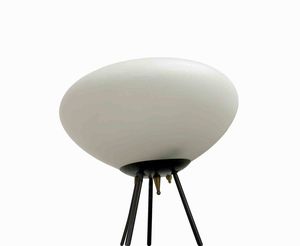 Lampada a treppiede by STILNOVO  - Asta 1950-1980 Design and Decor - Associazione Nazionale - Case d'Asta italiane