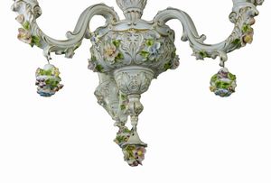 Lampadario in ceramica Capodimonte  - Asta 1950-1980 Design and Decor - Associazione Nazionale - Case d'Asta italiane