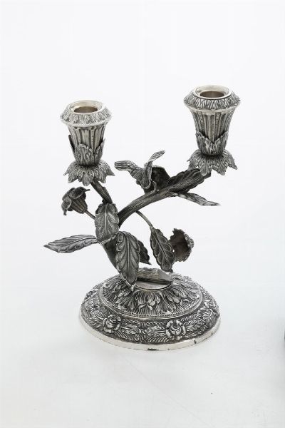 Candelabro e portaspezie. Ungheria, Budapest, XX secolo  - Asta Argenti da Collezione | XX secolo - Associazione Nazionale - Case d'Asta italiane