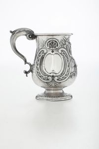 Mug. Dublino 1719. Argentiere Thomas Walker  - Asta Argenti da Collezione | XX secolo - Associazione Nazionale - Case d'Asta italiane