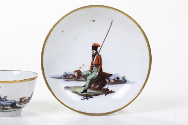 Tazza con piattino<BR>Nove, Manifattura Antonibon-Parolin, 1798 circa<BR>Probabile decorazione di Giovanni Marcon (1771-1830)<BR>  - Asta Maioliche, Porcellane e Figure Venete di un Collezionista Veneziano - Associazione Nazionale - Case d'Asta italiane