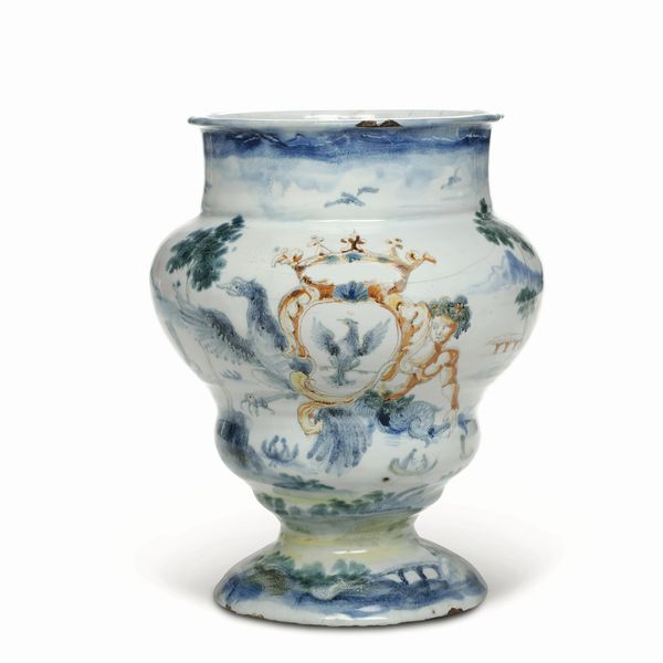 Vaso stemmato <BR>Liguria, inizio del XVIII secolo<BR><BR>  - Asta Maioliche, Porcellane e Figure Venete di un Collezionista Veneziano - Associazione Nazionale - Case d'Asta italiane