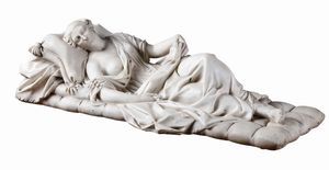 Figura di gentildonna distesa con libro e cartiglio. Arte barocca italiana del XVII secolo  - Asta Scultura e Oggetti d'Arte - Associazione Nazionale - Case d'Asta italiane