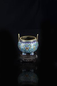 INCENSIERE - Incensiere in cloisonn con decori floreali  Cina  dinastia Qing  XVIII sec H cm 9 5 Diam cm 9 5