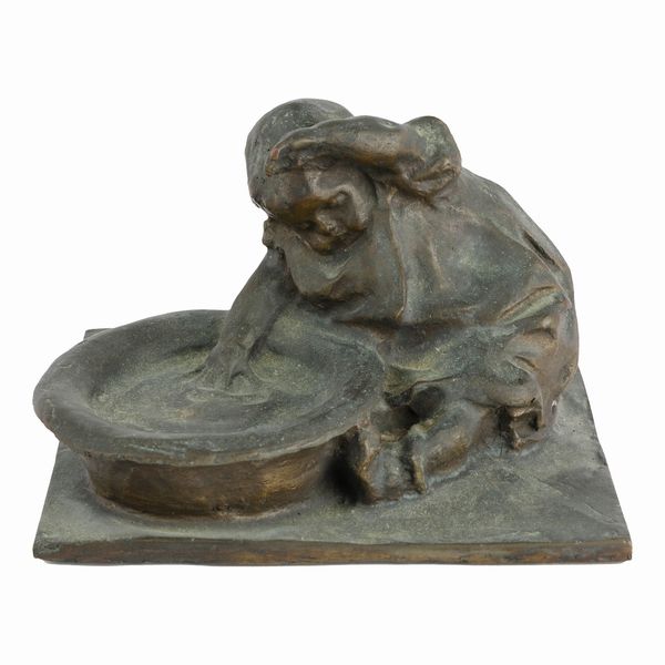 Michele Vedani : Bimba con piatto, scultura in volume  - Asta Smart Auction: arredo, dipinti, sculture, argenti e altro a prezzi vantaggiosi - Associazione Nazionale - Case d'Asta italiane