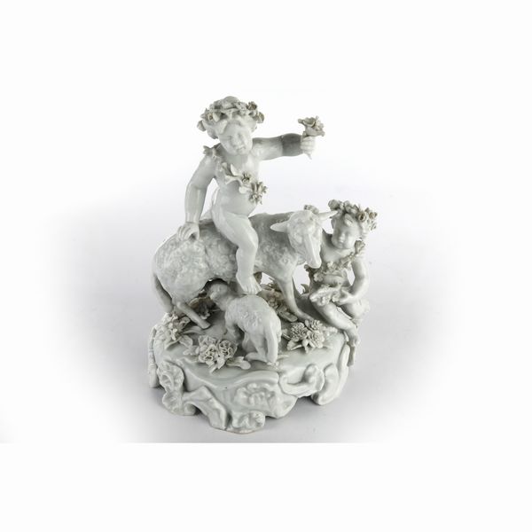 Gruppo in porcellana bianca  - Asta Smart Auction: arredo, dipinti, sculture, argenti e altro a prezzi vantaggiosi - Associazione Nazionale - Case d'Asta italiane