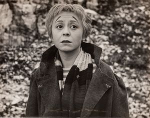 Anonimo : Anthony Quinn, Giulietta Masina e Richard Basehart in La Strada diretto da Federico Fellini  - Asta Fotografia - Associazione Nazionale - Case d'Asta italiane