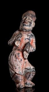 FIGURA DI STRANIERO BARBUTO IN CERAMICA DIPINTA  - Asta Arte asiatica e tribale  - Associazione Nazionale - Case d'Asta italiane