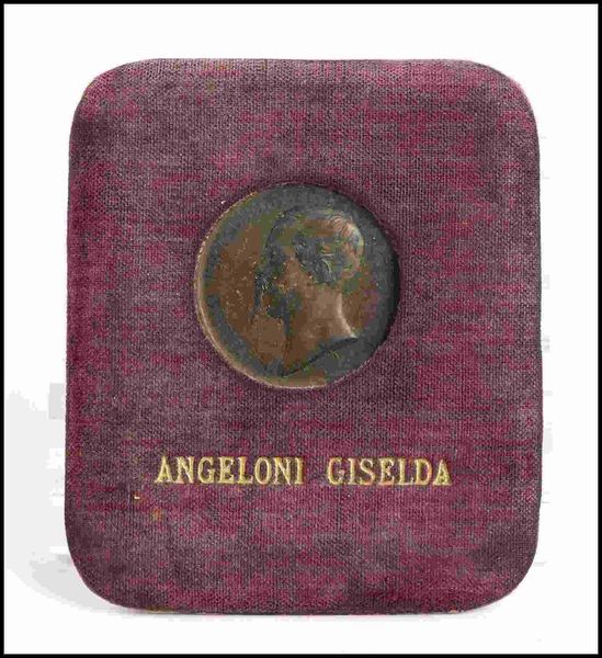 Medaglia in bronzo del Istituto Nazionale per le figlie dei militari italiani  - Asta Militaria, Medaglie e Ordini Cavallereschi - Associazione Nazionale - Case d'Asta italiane