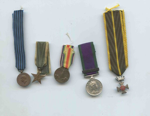 Lotto di 5 miniature  - Asta Militaria, Medaglie e Ordini Cavallereschi - Associazione Nazionale - Case d'Asta italiane