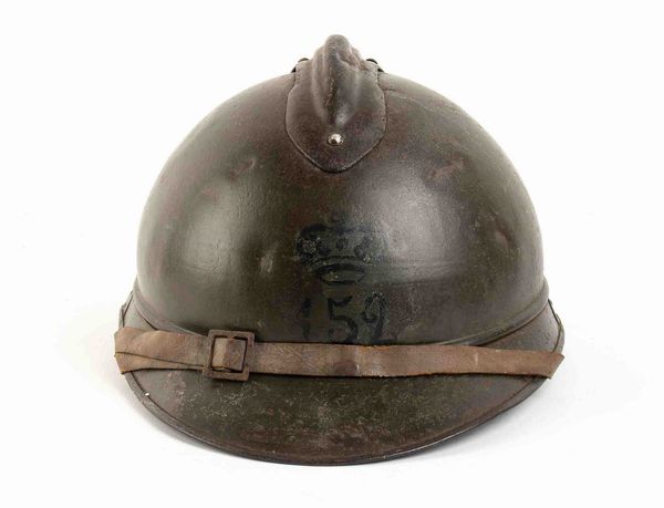 Elmo m.15 da truppa della Brigata Sassari  - Asta Militaria, Medaglie e Ordini Cavallereschi - Associazione Nazionale - Case d'Asta italiane