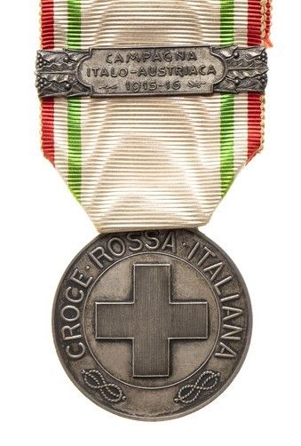 MEDAGLIA DI BENEMERENZA DELLA CRI EPOCA GRANDE GUERRA  - Asta Militaria, Medaglie e Ordini Cavallereschi - Associazione Nazionale - Case d'Asta italiane