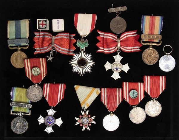 PICCOLA COLLEZIONE DI MEDAGLIE GIAPPONESI  - Asta Militaria, Medaglie e Ordini Cavallereschi - Associazione Nazionale - Case d'Asta italiane