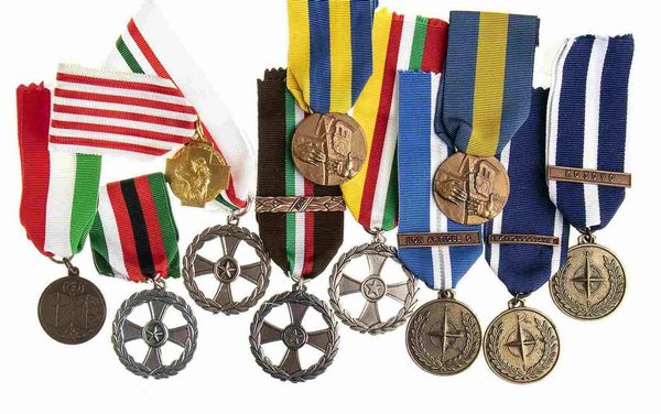 LOTTO DI 11 MEDAGLIE  - Asta Militaria, Medaglie e Ordini Cavallereschi - Associazione Nazionale - Case d'Asta italiane