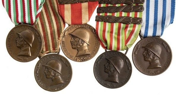 LOTTO DI CINQUE MEDAGLIE DELLA VITTORIA  - Asta Militaria, Medaglie e Ordini Cavallereschi - Associazione Nazionale - Case d'Asta italiane