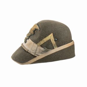 CAPPELLO DA SOTTOTENENTE DI ARTIGLIERIA ALPINA  - Asta Militaria, Medaglie e Ordini Cavallereschi - Associazione Nazionale - Case d'Asta italiane