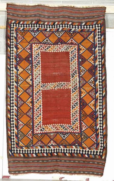 Kilim Anatolia inizio XX secolo  - Asta Tappeti - Associazione Nazionale - Case d'Asta italiane