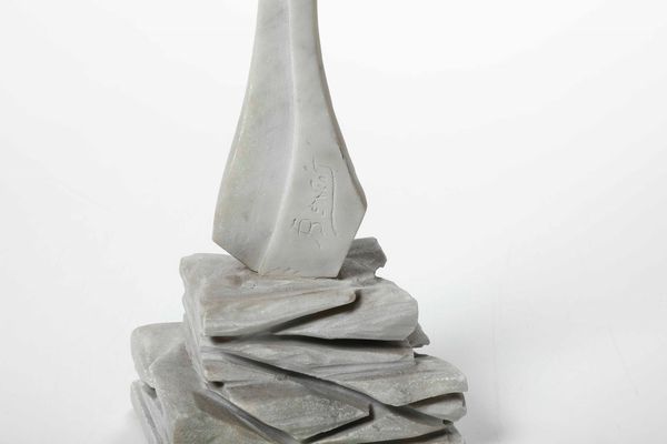 Scultura in marmo bianco, XX secolo  - Asta Antiquariato - Associazione Nazionale - Case d'Asta italiane