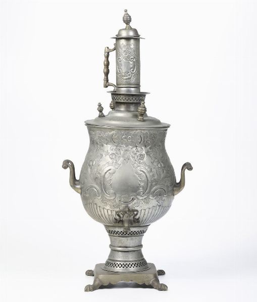 Samovar in metallo  - Asta Antiquariato - Associazione Nazionale - Case d'Asta italiane